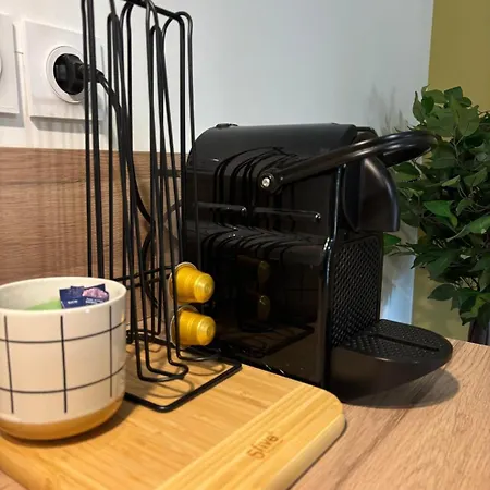 L'étoile Dorée Avec Parking *